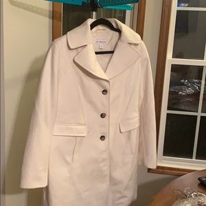 Liz Claiborne cream 3/4 coat 24 inches across bust line with jacket closed